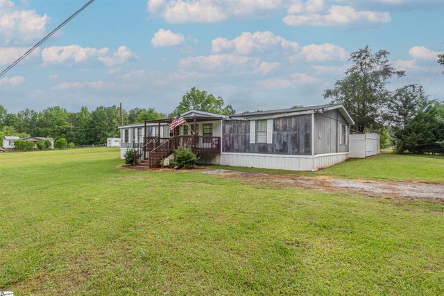 95 Madden Road, Clinton, SC 29325