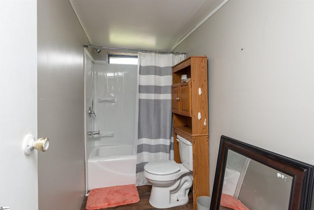 95 Madden Road, Clinton, SC 29325