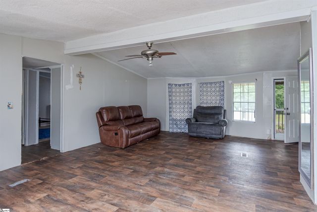 95 Madden Road, Clinton, SC 29325