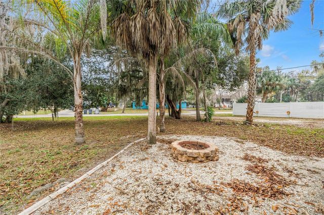 566 NW MAGNOLIA CIRCLE, Crystal River, FL 34428