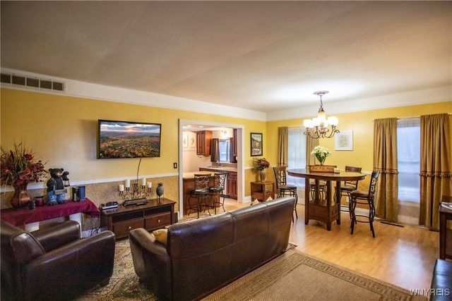 12 Elizabeth Street, Ellicottville, NY 14731