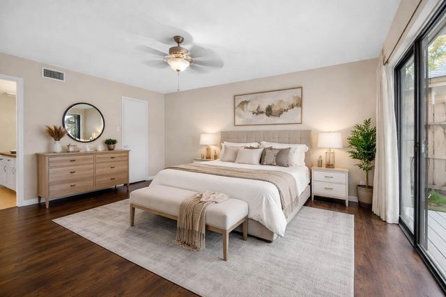 88 Lakeview Village, Conroe, TX 77356