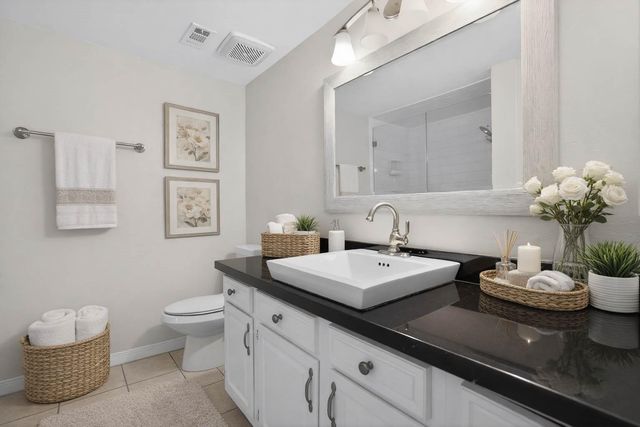 88 Lakeview Village, Conroe, TX 77356