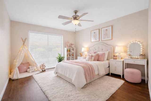 88 Lakeview Village, Conroe, TX 77356