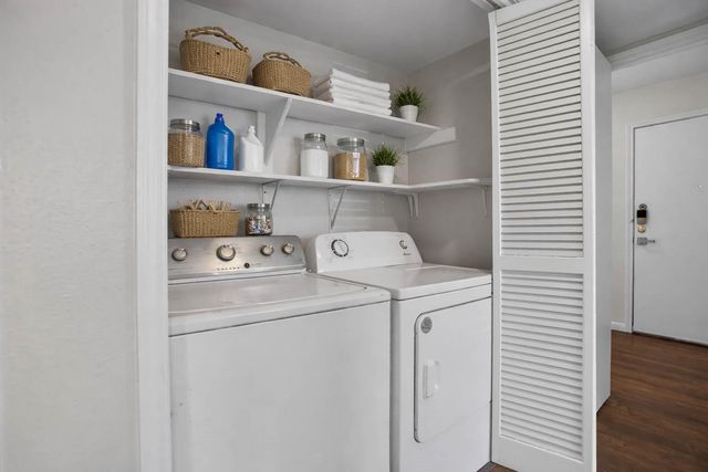 88 Lakeview Village, Conroe, TX 77356