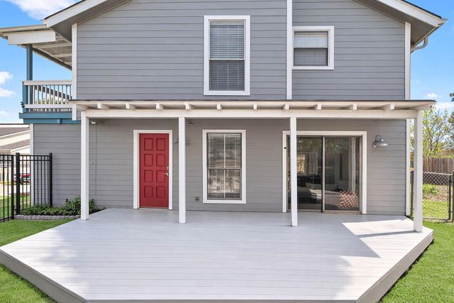 88 Lakeview Village, Conroe, TX 77356