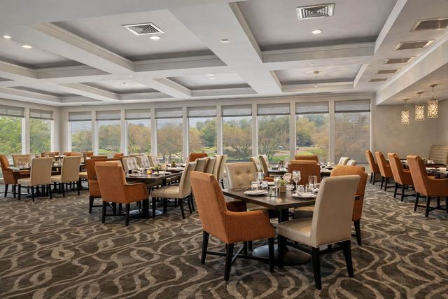 88 Lakeview Village, Conroe, TX 77356