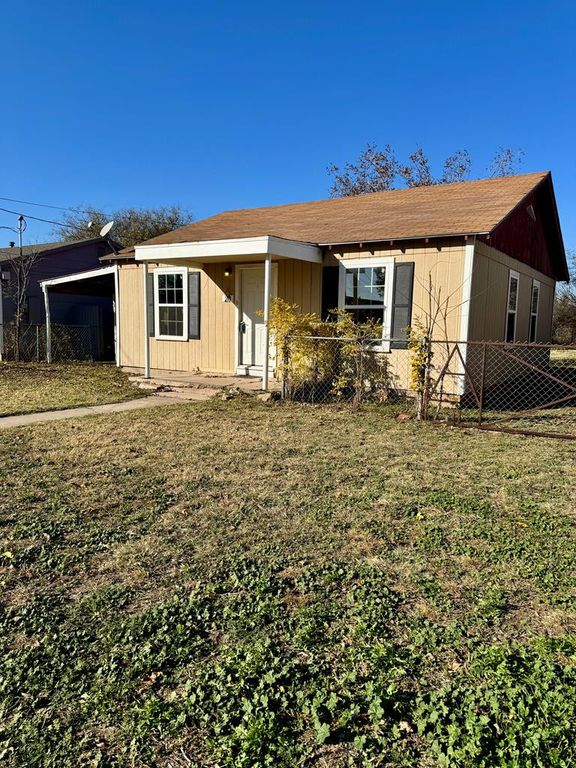 20 E 39th Street, San Angelo, TX 76903