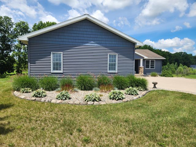 45 Browning Drive, Wayland Twp, MI 49344