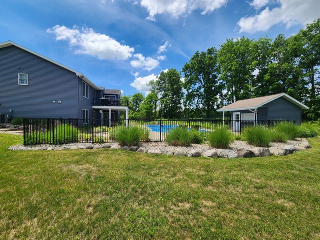 45 Browning Drive, Wayland Twp, MI 49344