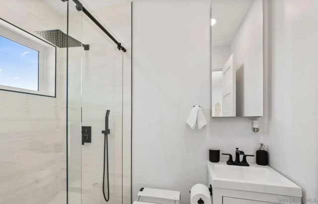 1024-1022 Pascoe St., San Diego, CA 92103