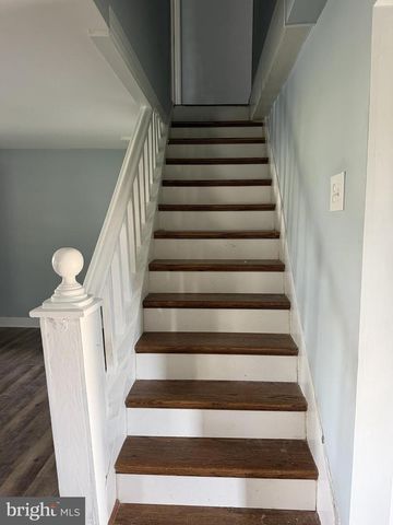 328 FRANKLIN ST, Shoemakersville, PA 19555