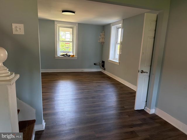 328 FRANKLIN ST, Shoemakersville, PA 19555