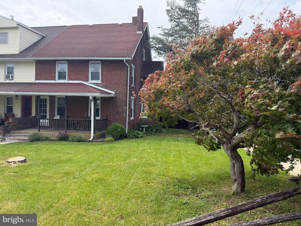 328 FRANKLIN ST, Shoemakersville, PA 19555