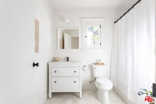 372 N Avenue 53, Los Angeles, CA 90042