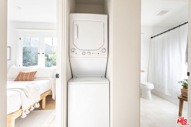 372 N Avenue 53, Los Angeles, CA 90042