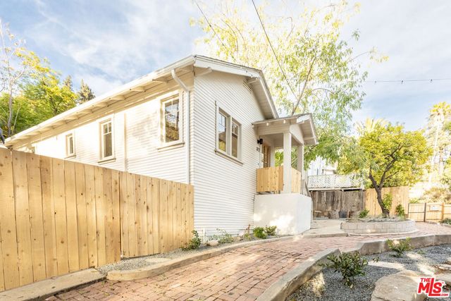 372 N Avenue 53, Los Angeles, CA 90042