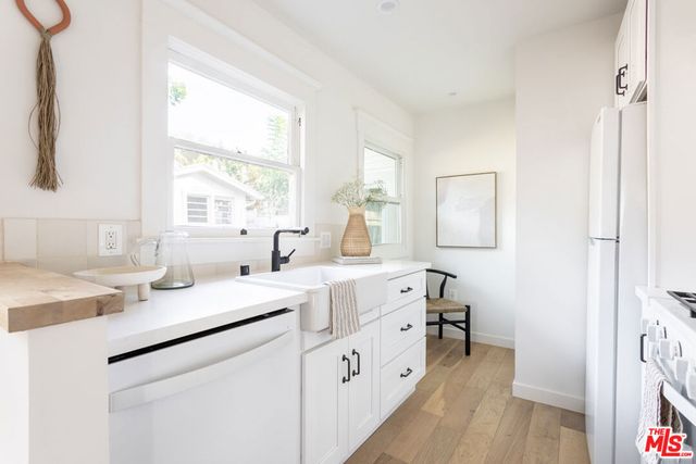 372 N Avenue 53, Los Angeles, CA 90042