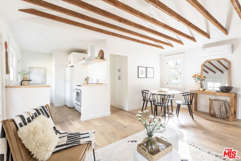 372 N Avenue 53, Los Angeles, CA 90042