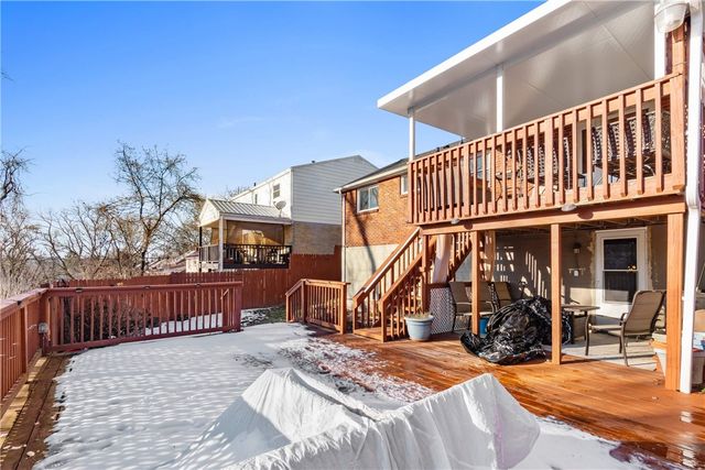 330 Wilson Dr, Penn Hills, PA 15235