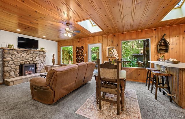 15607 Old Cazadero Rd, Guerneville, CA 95446