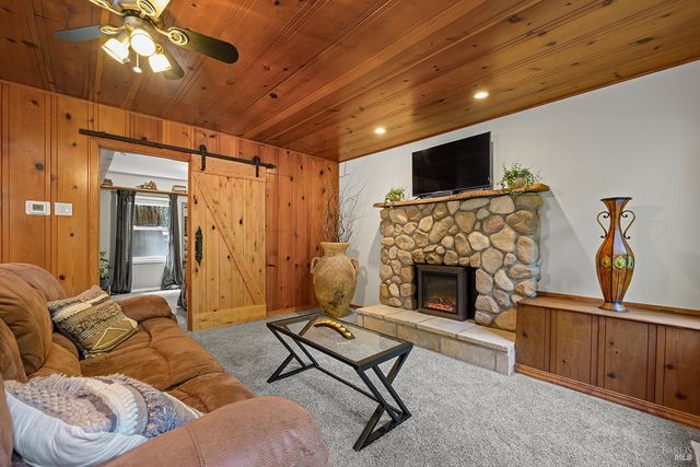 15607 Old Cazadero Rd, Guerneville, CA 95446