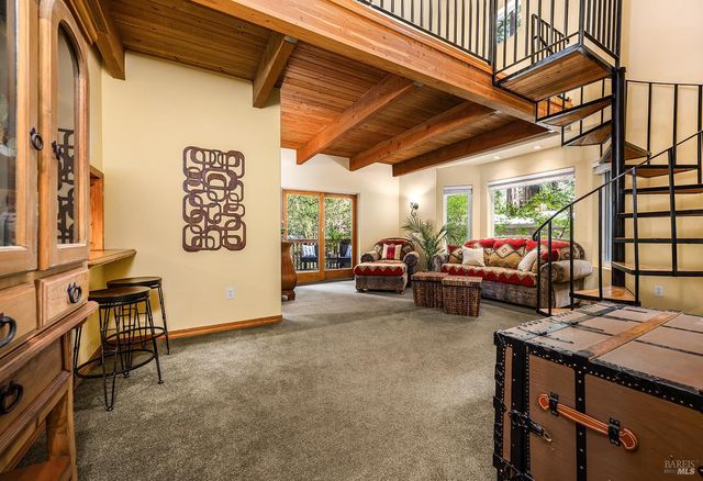 15607 Old Cazadero Rd, Guerneville, CA 95446