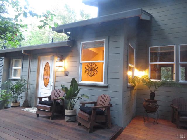 15607 Old Cazadero Rd, Guerneville, CA 95446