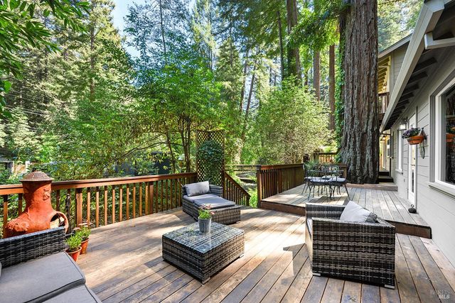 15607 Old Cazadero Rd, Guerneville, CA 95446