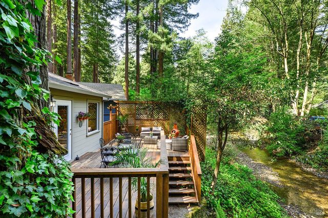 15607 Old Cazadero Rd, Guerneville, CA 95446