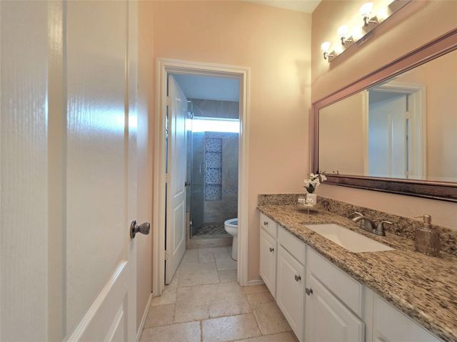 10038 Barr Lake Drive, Houston, TX 77095