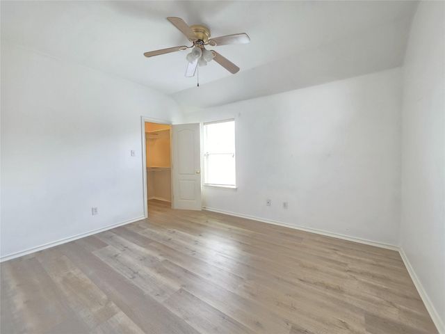 10038 Barr Lake Drive, Houston, TX 77095