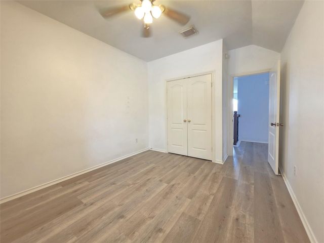 10038 Barr Lake Drive, Houston, TX 77095