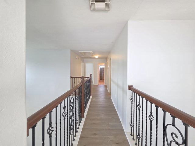 10038 Barr Lake Drive, Houston, TX 77095