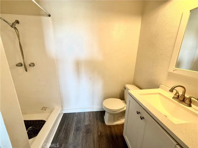 12287 Osborne Street 12, Pacoima, CA 91331