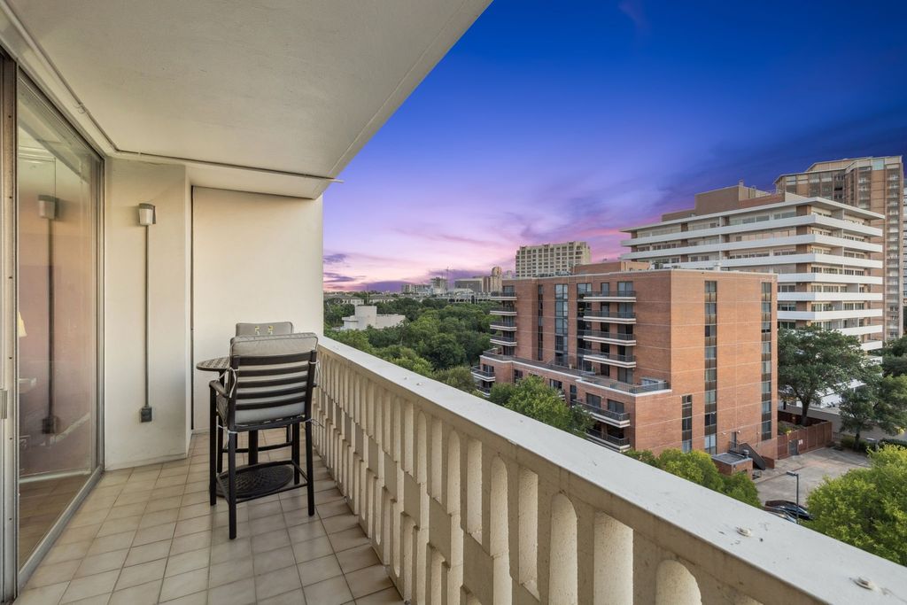 3701 Turtle Creek Boulevard 8H, Dallas, TX 75219