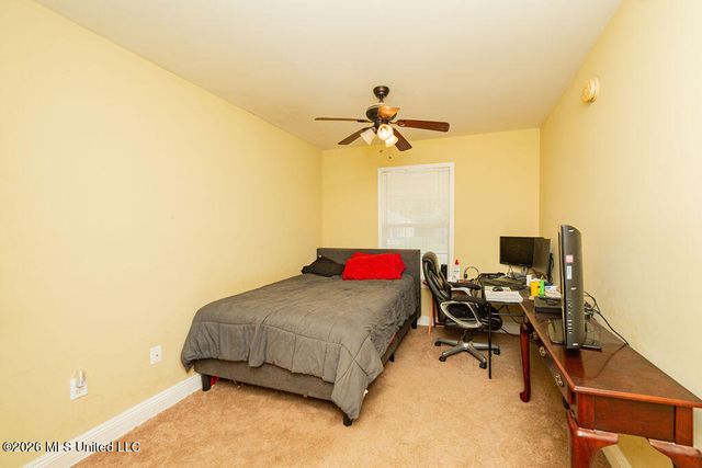 218 Dogwood Street, Waveland, MS 39576