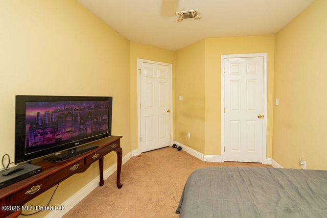 218 Dogwood Street, Waveland, MS 39576