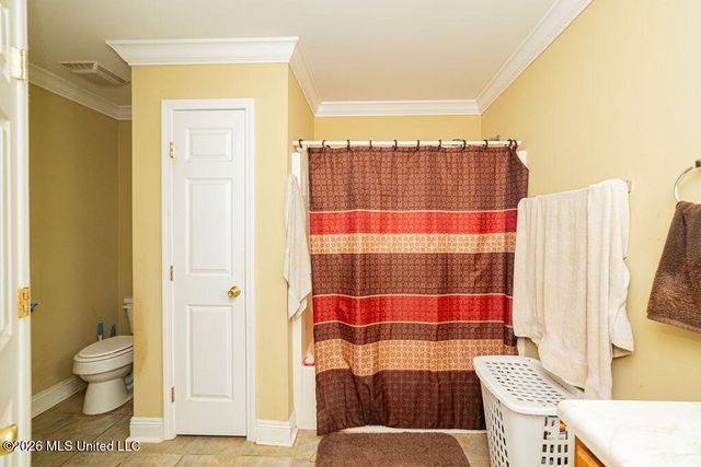 218 Dogwood Street, Waveland, MS 39576