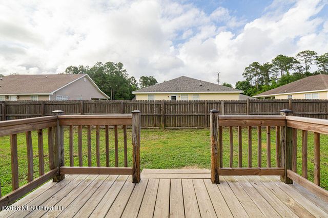 218 Dogwood Street, Waveland, MS 39576