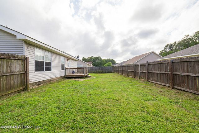 218 Dogwood Street, Waveland, MS 39576