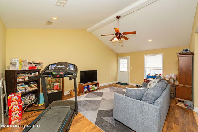 218 Dogwood Street, Waveland, MS 39576