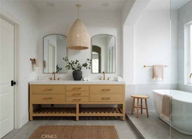 20 Via Paquete, San Clemente, CA 92673