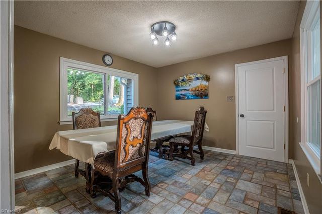 3962 Kimesville Road, Burlington, NC 27215