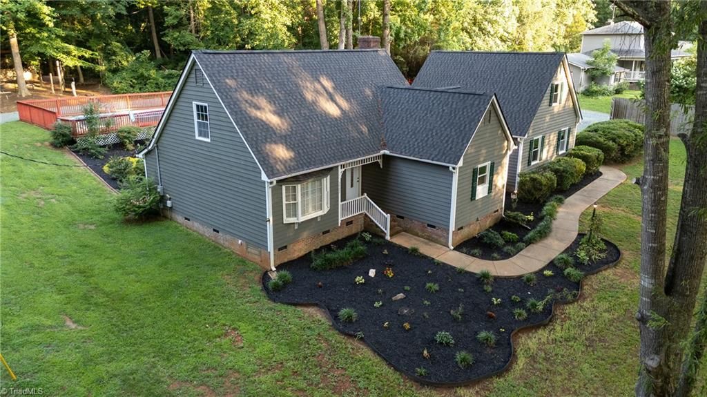 3962 Kimesville Road, Burlington, NC 27215