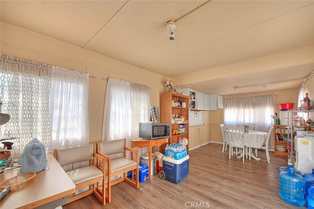 11525 Cactus Road, Phelan, CA 92371