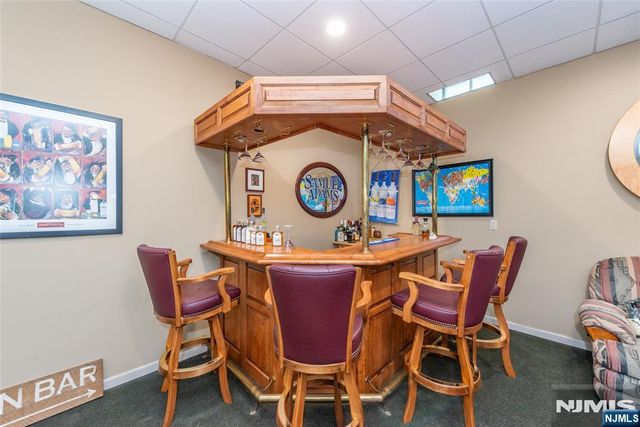 86 Point View Parkway, Wayne, NJ 07470