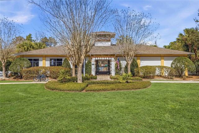 439 VICTORIA HILLS DRIVE, Deland, FL 32724