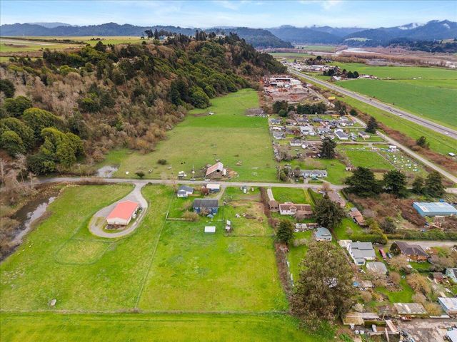 2150 Drake Hill Road, Fortuna, CA 95540