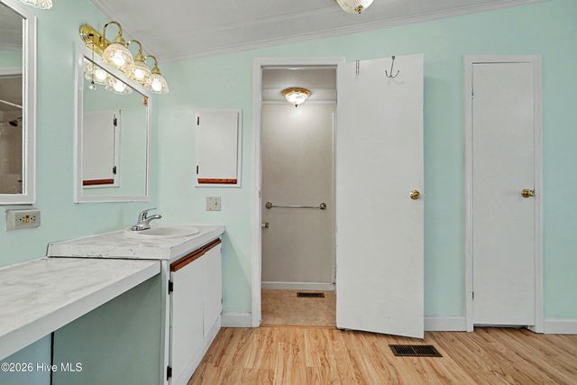 808 Wimberley Road, Southport, NC 28461